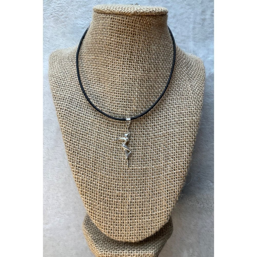 New Sterling Silver 925 stamped Dancer ballerina pendant with leather cord - Picture 8 of 8